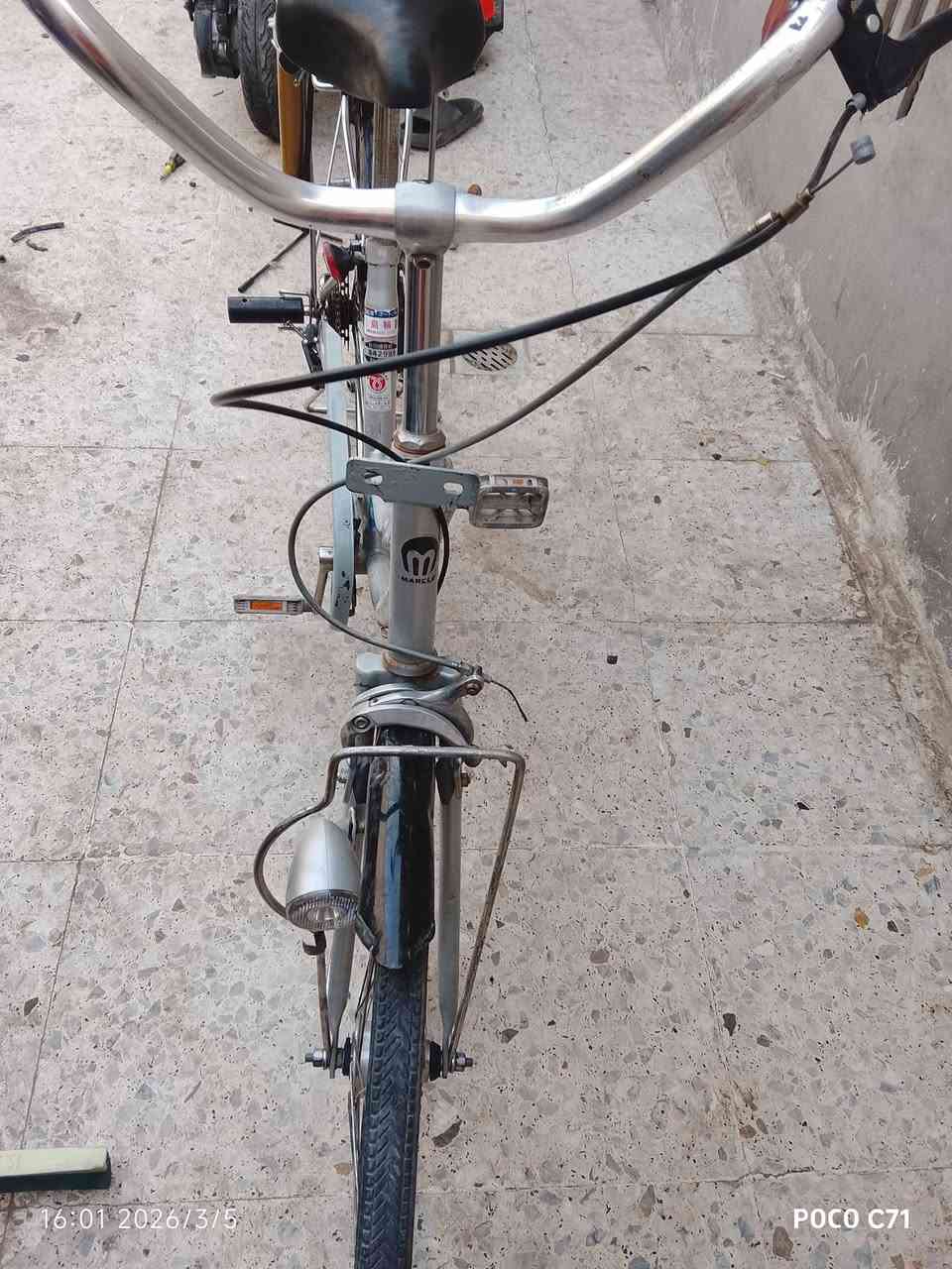 بيسكل بناتي للبيع شوفه بل صور نقص وير كير بس مخليله برغي ينمر
رائده ب60قفل مكاني بغداد شارع فلصطين


**إذا كنت صاحب هذا الإعلان وتريد حذفه لأي سبب، رجاءا أرسل رسالة إلى الدعم الفني**