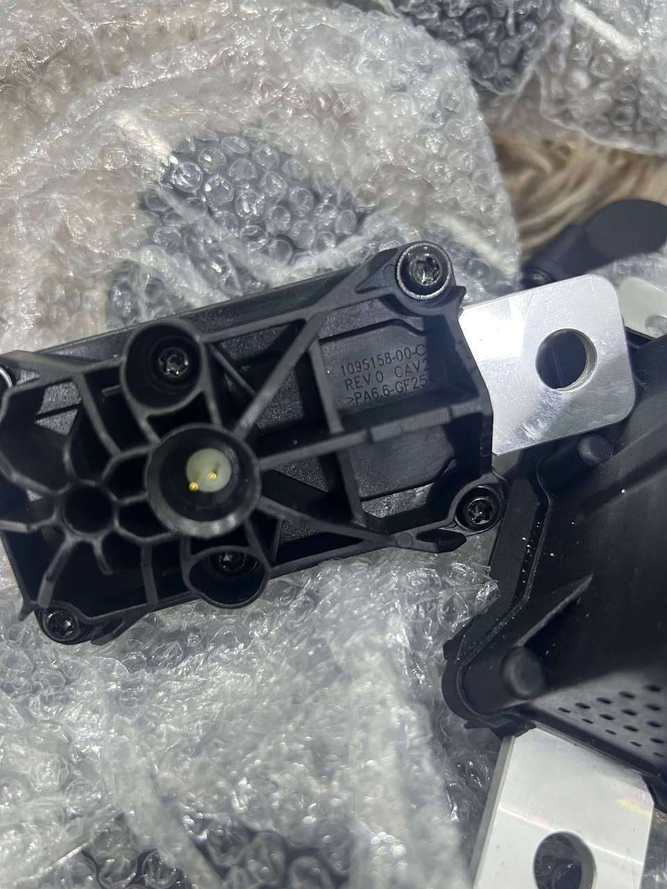 باير فيوز تسلا 20 قطعة شلعة  كاملة تصفية محل سعر الوحدة منهن ب 35 الف
للتواصل واتساب ***********
