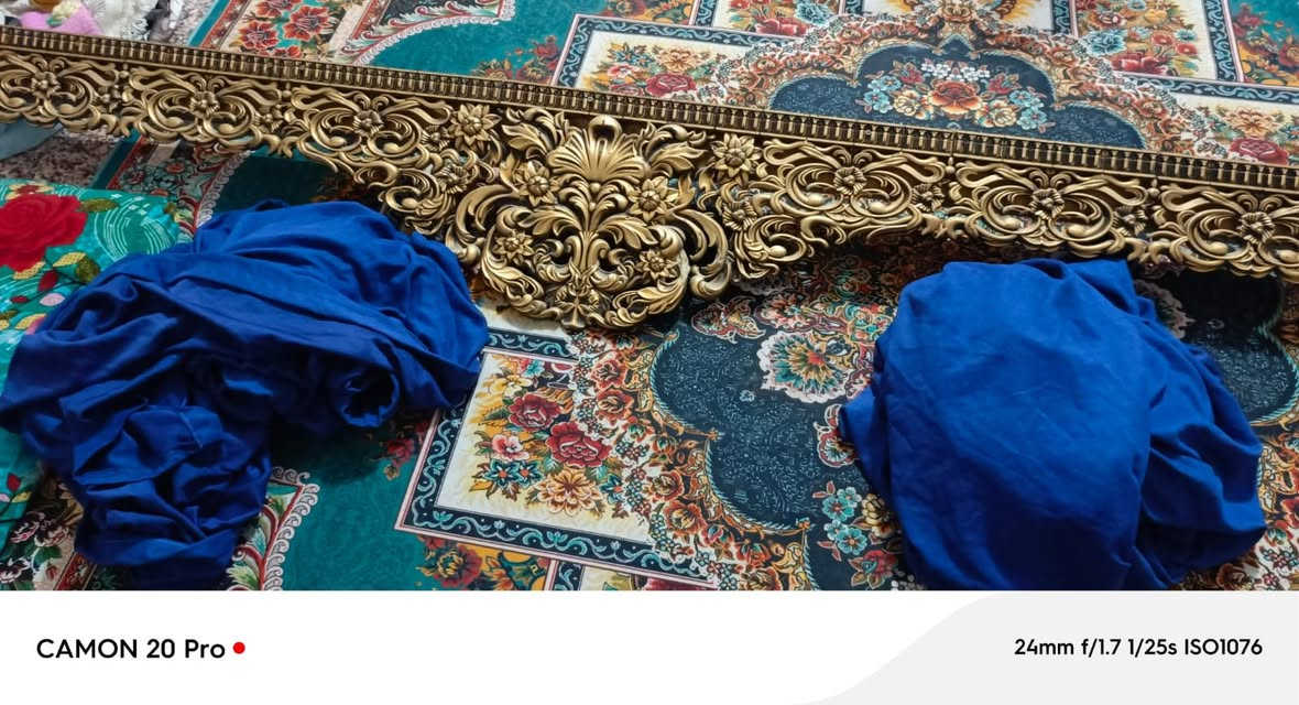 ديوان تسكام 10نفرات مابي ظرر تاج 4متار ويابردات مقدف ثقيل وبردات أربع أمتار كلهن 200الف بابل حي عسكري مخبز مهند شارع 80نجف وتساب ***********
