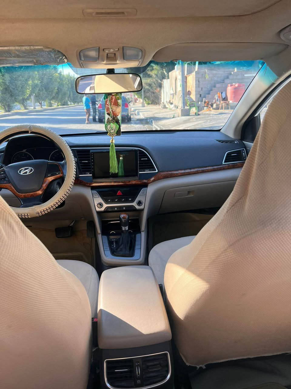 النترا خليجي
موديل 17 مكينه 2000 دوش
بيهه مدكر امامي مبدل
رقم ميسان تخم تابر حداده
رقم الهاتف *********** البصرة, العراق
