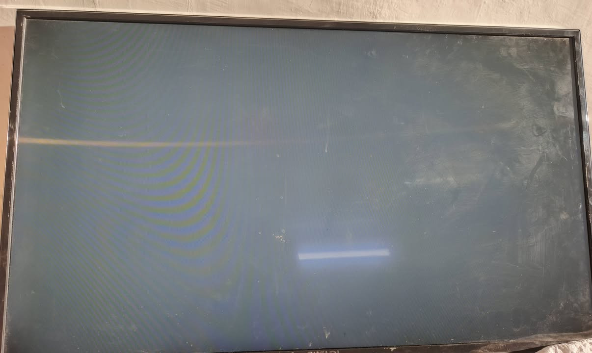 السلام عليكم بلازمه حجم ٤٣ ابيع هل موجود ما عرف شبيها بسعر ٧٥ ألف وبي مجال عنواني زعفرانيه شارع معهد رقم الهاتف ***********
