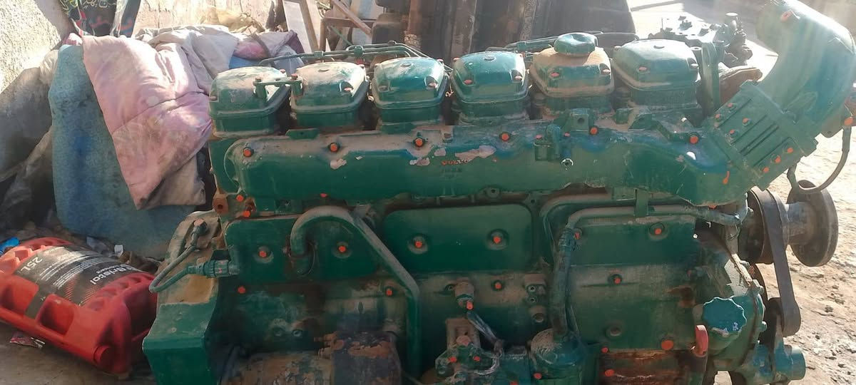 السلام عليكم البيع محركات فالفو جي 10 لعدد 3/‏‪***********‬‏
