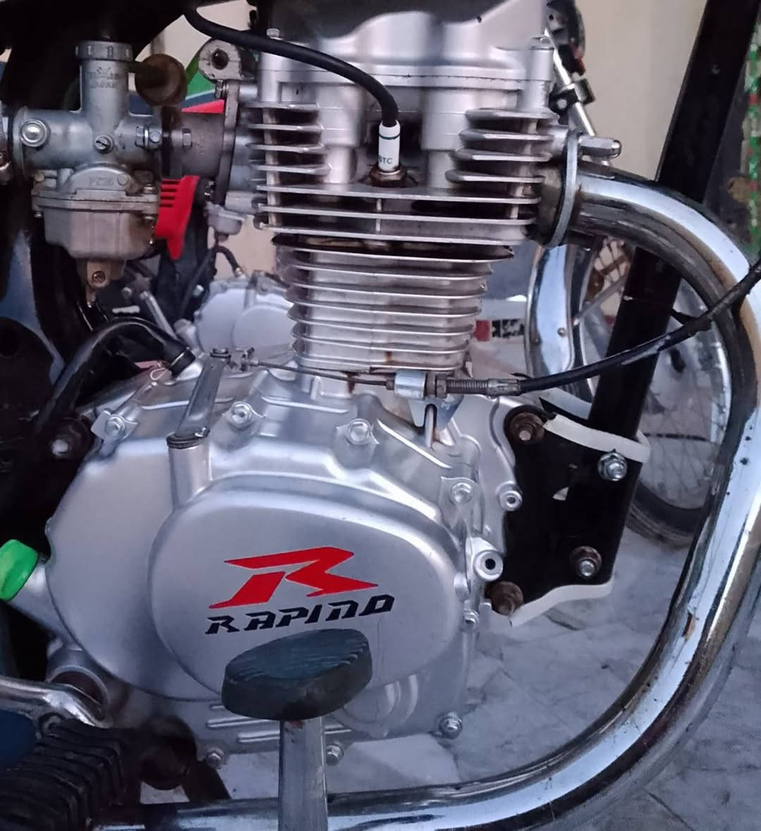 سلام عليكم دراجه كلك تعمير 25 مكينه شلامجه اصلي مبدل بيها والفات او قباقه شاد لها مال رابيدو مكان ناصريه مركز سعر 625هاذه رقمي بيه واتساب فقط ***********
