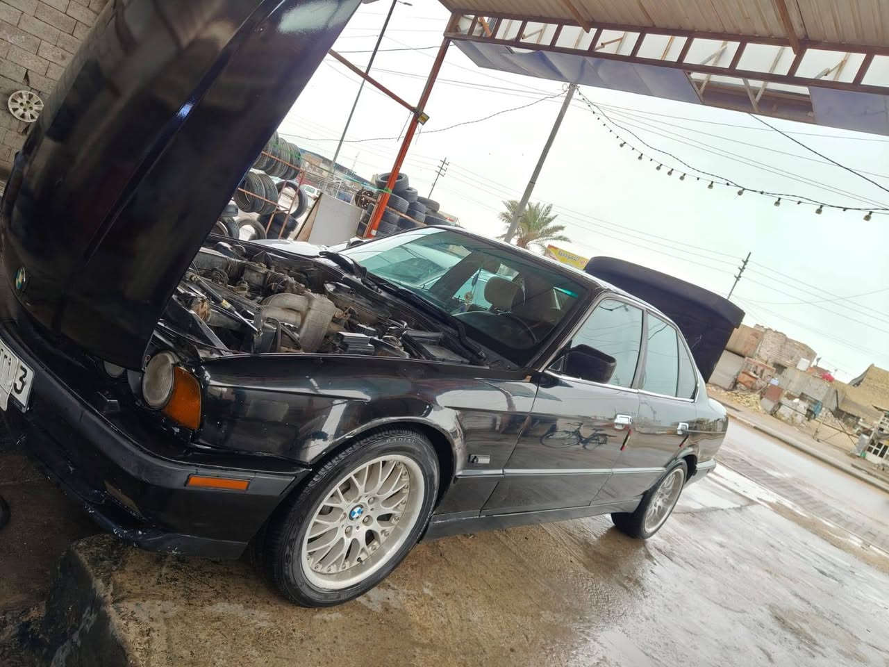 السلام عليكم BM حجم 525 للبيع مكينه كير جاهزه سياره تخم تاير حداديه جديده مكفوله من ضربه القويه مصبوغه للجماليه رقم بغداد مشروع وطني سنويه ل26 دواخل جدد كشنات جلد تبريد شغال كير اوتو كهربائيات كلها شغاله السعر 48وبيها مجال بصيط مكانها نجف ‏
‏‪***********‬‏
