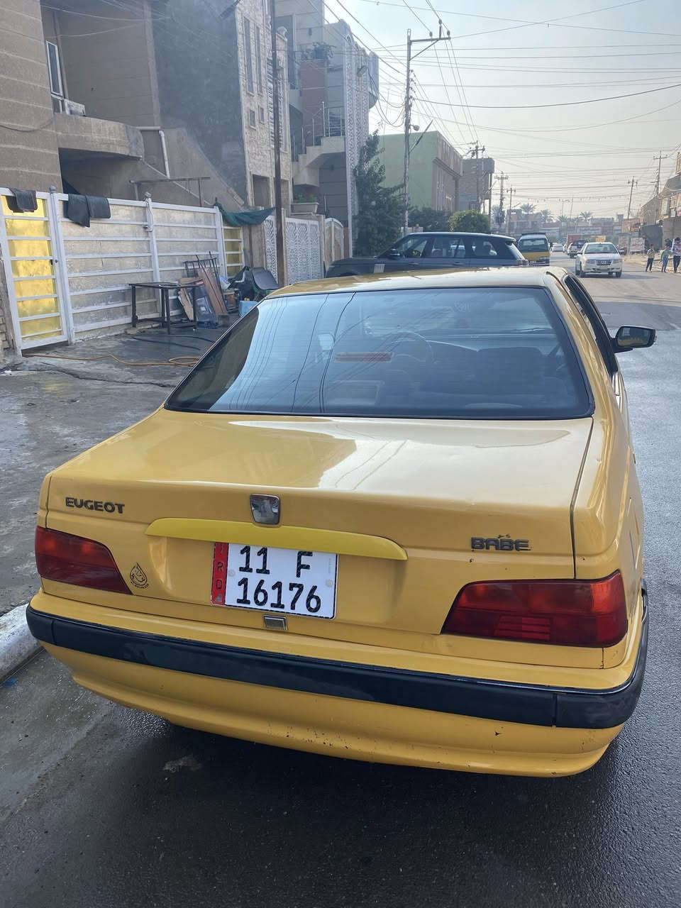 سلام عليكم
بيجو بارص موديل 15
رقم بغداد باسمي رقم انكليزي هزة جديدة هيئة مصفرة 
تحويل شرط (اليدور مكاتبة عادية ليخابر ولا يتعب نفسة)
بيه طخة بجاملغ السايق وممصبوغ
سعر 42 وبيه مجال
مكان الغزالية
***********
