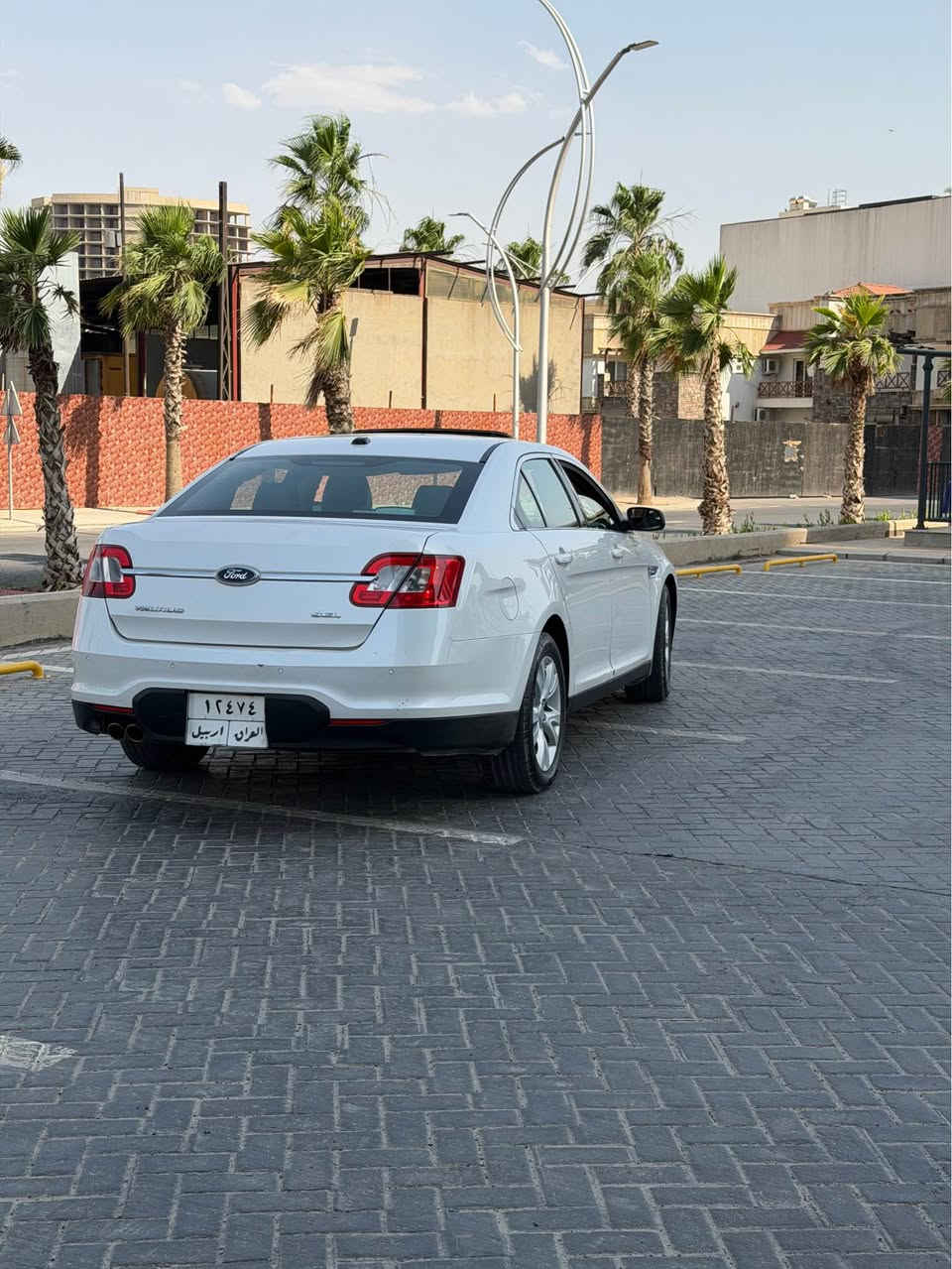 ***********
فورد توريّس مؤديل:٢٠١٢ مه كينه ٦ يستون سلايت كوشن سارد و كهرم ٣ كير كوشن جلد رادار فول مواسه فات سه يارهكه زوّر نويّيه و بىّ كيشه يه و بىّ ليّدرانه يهك بستى بجووكى بوياغه و ناوه وهى نه كرتوه نرخى ! ٩٦ وهره قه
***********
فورد توريس موديل ٢٠١٢ محرك ٦ سلندر سيارة بيهة فتحة دوشن حار و برد دوشن جلد فول مواصفات السيارة جديدة و مابهية الف دينار مصرف بيهه شبر سبغ بدون داخل
بشرط السعر:٩٦ ورقة
*********** أربيل, العراق
