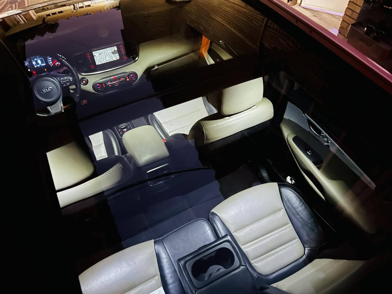 من رخصه الادمن المحترم
السلام عليكم ورحمه الله وبركاته 
سورنتوا  موديل 18 فوول مواصفات مكفوله ماشيه 86 km فور ويل بانوراما اربع وضعيات قياده السياره مال بيت بالعافيه عل الياخذها 
منظومه تشغيل عن بعد 300 $
تخم تاير كوري وباتري جديد وحداديه صدر جديد وخلفي كذلك جديد 
رقم بغداد دولي باسمي مكاني بغداد الكرخ شارع الربيع  وبيها مواصفات بعد كشن كهرباء 
منظومه زنون وكلوبات كلها مستوردها من امريكا 
بيها طخه بكراج البيت كد إصبعين مصلح بارد بدون اي صبغ 
تبريد ٣ قطع محرك كبير 3600 ٧ راكب 
فابلون الشركه بعده بيها
كشنات الخلفيه نايلون الشركه 
سبير الشركه الدوليه بعده بيها
غير متواجد عل الفيس 
*********** الشراي الجناي يتصل
