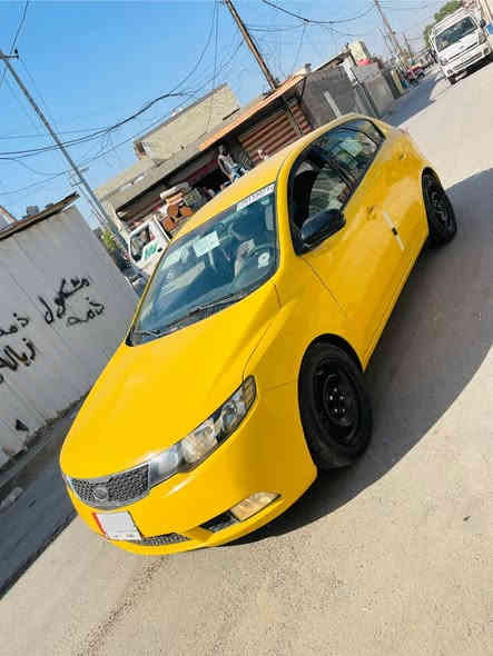 السلام عليكم فورتي موديل 2013
سياره حلوه و جاهز كل نقص ما بيه صبغته جديده
كير و مكينه و تراي خير من الله تبريد ثلج صدر جديد تخم تاير جديد كهربائيات جاهز غرفته مدوشمه سياره احلى من الصور وارد أمريكي حادث بنيد و جاملغ فقط 
كلشي موضح بل سونار 
رقم بغداد الماني باسمي 
مكاني بغداد 
السعر 88 ورقه بيه مجال كلشي موجود بل سوق 
رقم هاتف: ‭0771 396 1440‬
ما متواجد على النت
