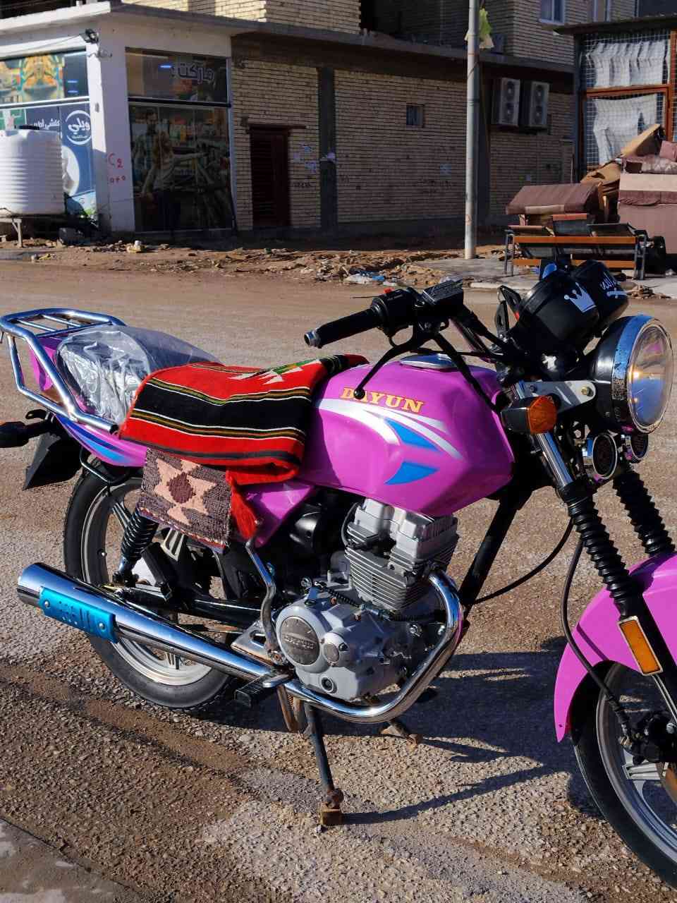 السلام عليكم (مسعجل عل بيع) 
دايون 2020اوراق اصولي كامله
مكفوله كفاله عامه
سعر 875
مكاني كربلاء حي الميلاد
***********
