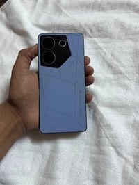 ذاكرة 256 • رام 8+8 • شاشة مضروبة