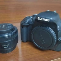 كامره كانون D600مع عدسه 50ملم فتحه 1.8  سعره 230 الف مكاني بغداد  0771...