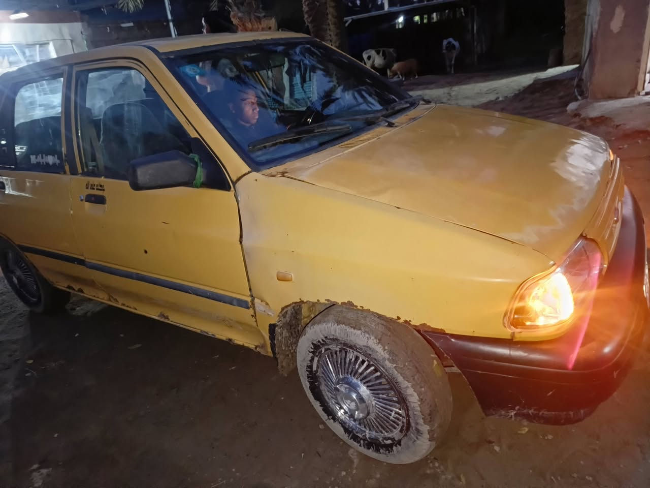 سيارة سيابا ابيع موديل 2012 سعر 35 أبيه مجال ***********
