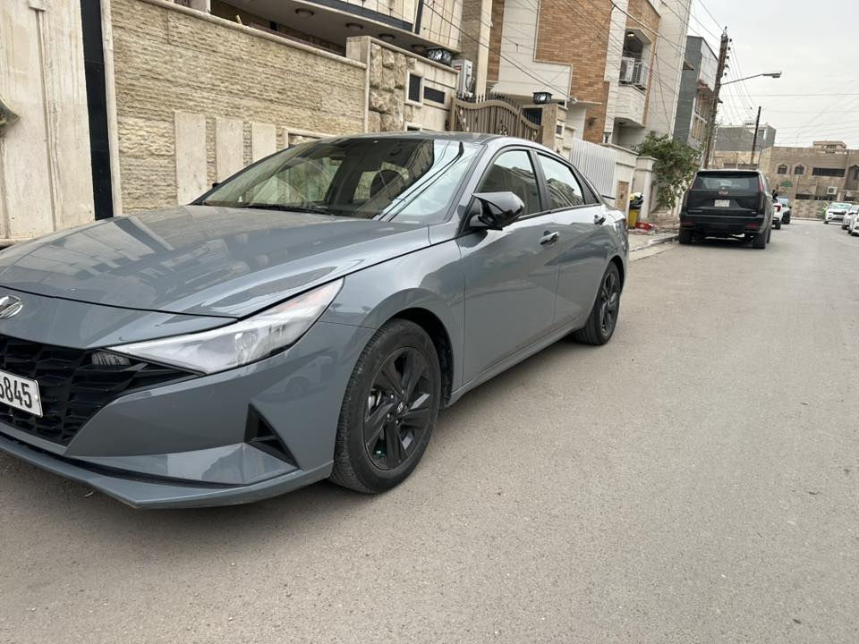 السلام عليكم النترا هايبرد 2023 بلو
ماشية 45 ميل بيهة قطعة وحدة صبغ فقط قبغ الجنطة 

صورة الحادث والسونار موجود بالمنشور السعر 162 وبيهة مجال هاتف ***********
