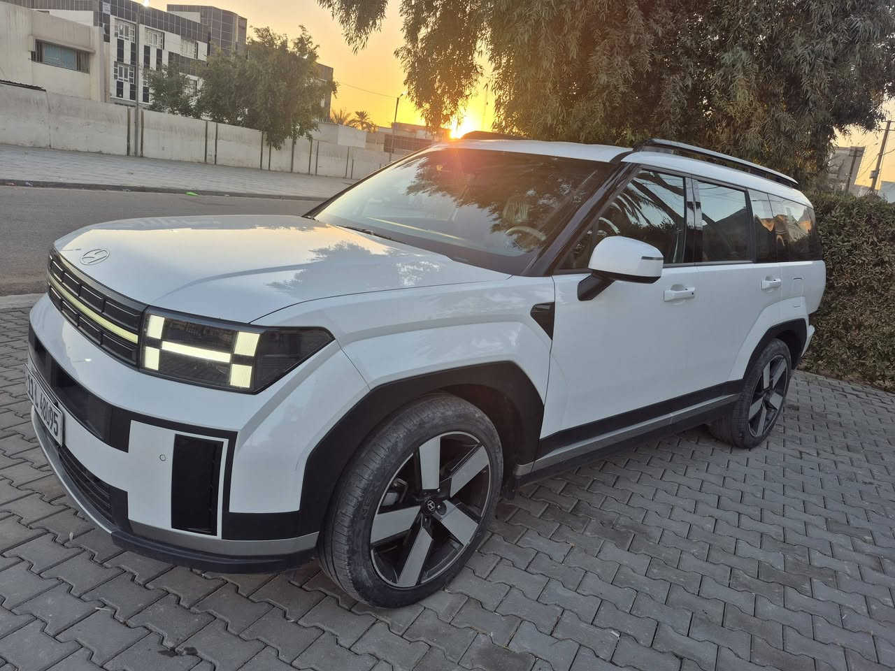 سعر 238
سنتافي 24خليجي تيربو فوللللللل قماره حديد كفاله عامه (رصعه صغيره ع حطتها باب الجنطه)  7راكب 3تبريد بصمه تشغيل عن بعد حساسات امامي خلفي زنون لد امامي خلفي ويل 20 باب خلفي وكراسي كهرباء تحكمات  شاشه متصل وكامره موددرايف هاندبريك بصمه اشايرومري شفط بردات شحن وايرليس اوتو هولد 
الخ 
بغداد حي جامعه
***********
***********
