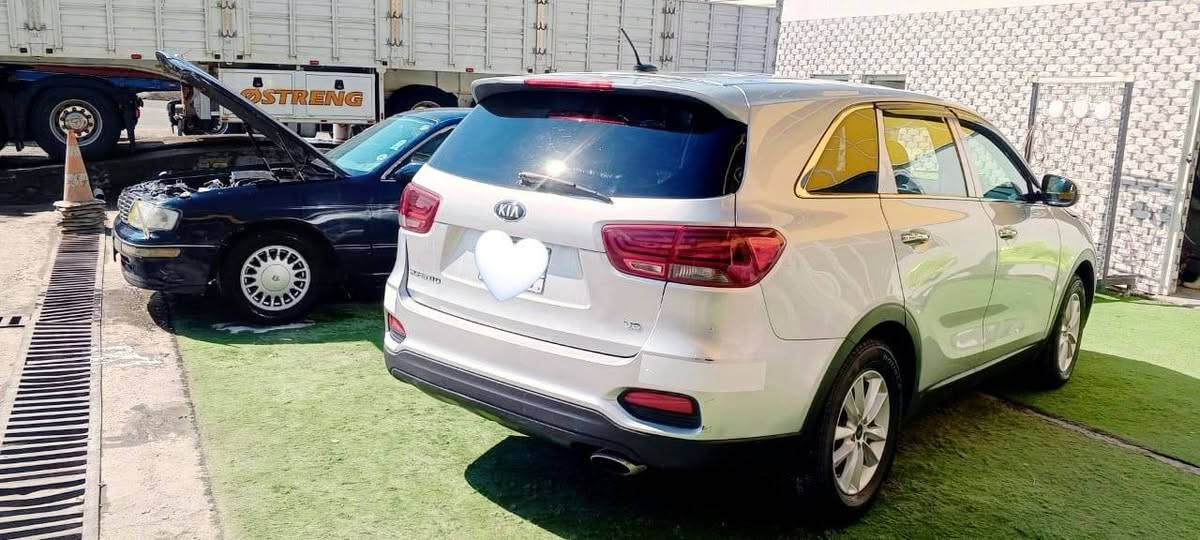 السلام عليكم سورنتو 20 للبيع ماشيه 80 ميل السعر 195 رقم الهاتف *********** العنوان ذي قار
