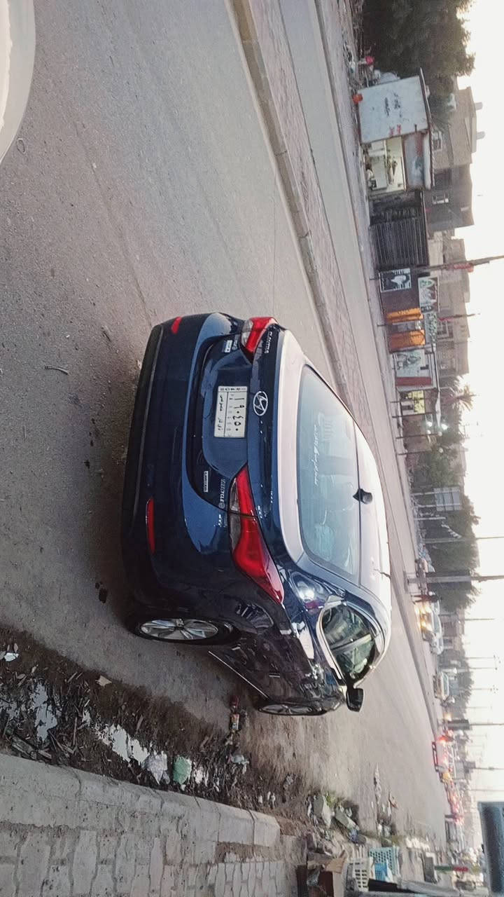 سلام عليكم الانتره مديل 16
وارد امريكي 
ليبل واحد. فقط صبغ. جاملق الايسر. وطرف البنيد
 مواصفات 
بصمه. 
شاشه كامره 
كشنات تدفه.  
فول تحكمات
مواصفات لمتدد 
مكينه 2000 
السعر $118 وبيه مجال 
العنوان الناصريه  حي اريدو 
رقم ***********
