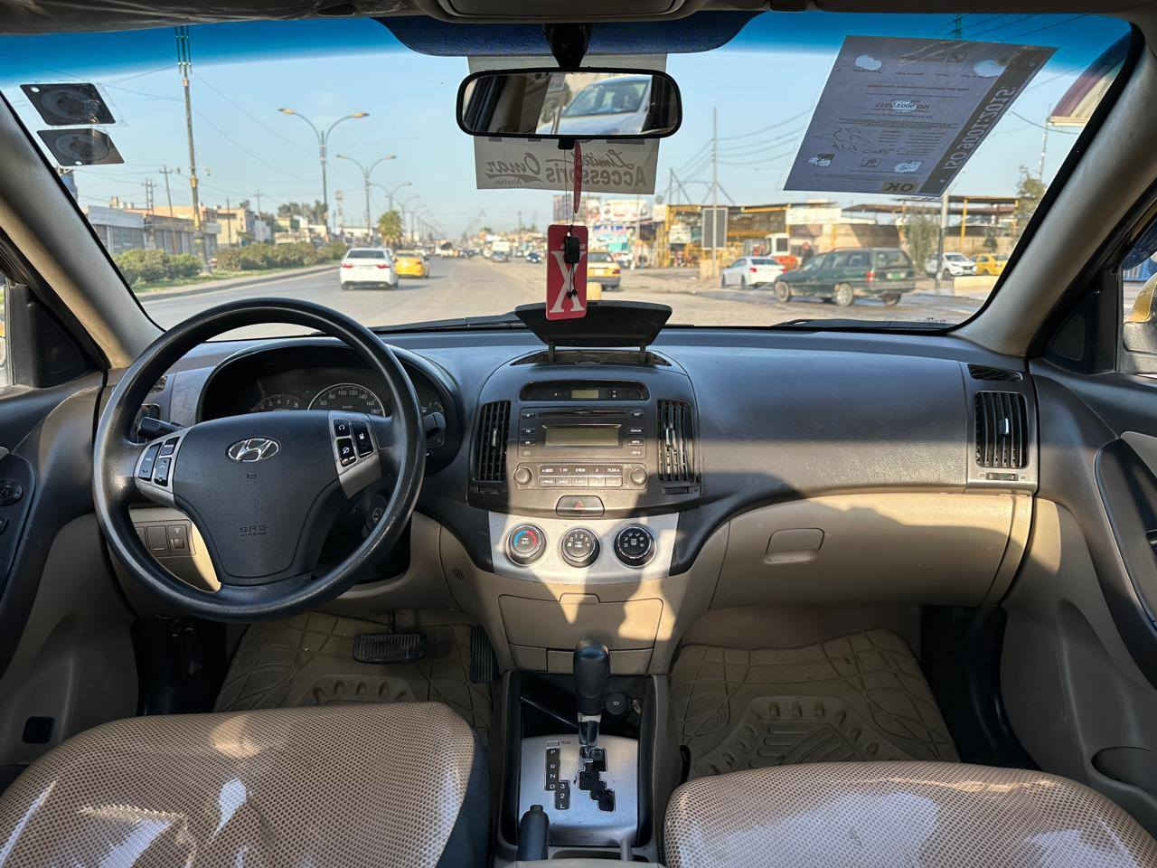 النترا خليجيه 2011 رقم بغداد  ابسمي كير محرك شرط تبريد  شغال ضرر جاملغ وباب السعر 105 وبيها مجال ***********.   ***********.
