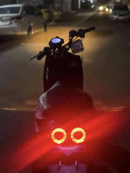 السلام عليكم سكنس جبلي للبيع دراجه ماصالي شهر امنزلها بيدي من الرمبا دراجه مكفولا من البرغي للبرغي فقط  بيها ماشه معوجه طبيت ابطسه قويه ونوعوجت عدي ألماشه عواج خفيف السعر مليون ٦٠٠وبيها مجال مكاني بغداد حي الجاهد رقمي ***********
