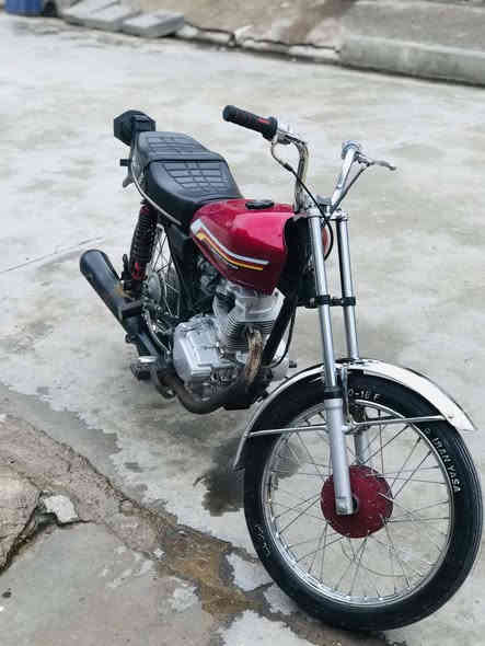 نامه لل بيع نامه شلامجه موديل 24 دارجه كامله مرتبه تعمير مرتب السعر 450 بيها مجال قليل ابو  400  ***********
