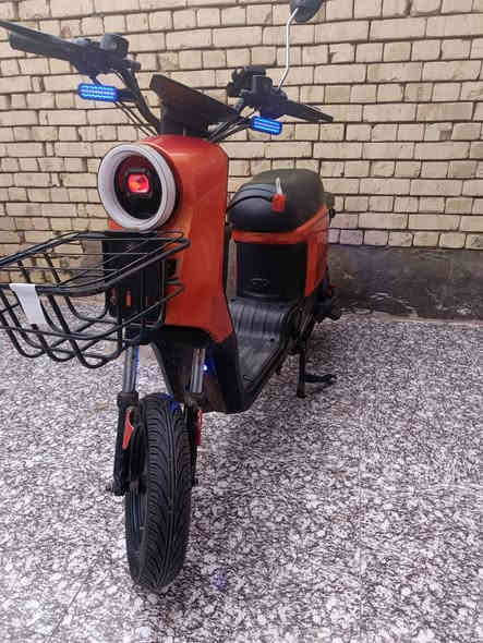 السلام عليكم دراجه شحن R9 للبيع
2024  ، 5 بطاريات السعر 350 وبيها مجال حك الجيه المكان البصرة كرمة علي للاستفسار ***********
