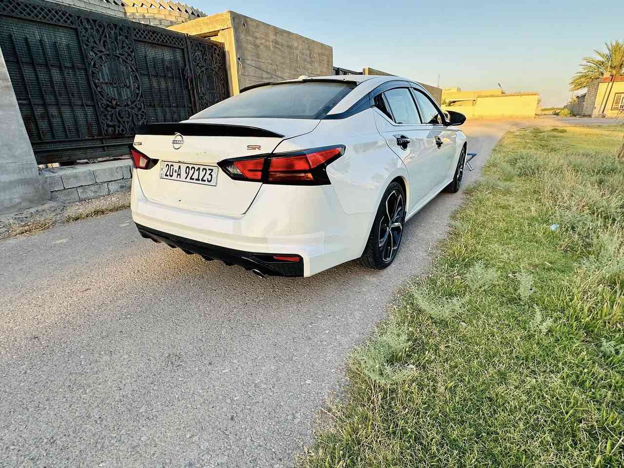 سلام عليكم
_________
 
نيسان ALTIMA 🇯🇵

السياره معوقين

موديل 2024 

فئه SR

محرك 4سلندر 2500

بصمه تشغيل عن بعد شاشه كامره حساس خلفي 

تحديد مسار توقف تلقائي عند لرجوع رادار جانبي 

هزاز استيرن 9سماعات كشن كهربائي لايت لد+زنون بلادي ممشى السياره 59m وجديده بمعنى لكلمه

السعر 177 وبيها مجال 

مكان ديالى كنعان تواصل فقط اتصال ***********
