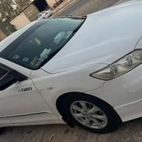 متوفر سياره نوع سينا ومتوفره سياره ثانيه نوع كامري لنقل المسافرين داخل...