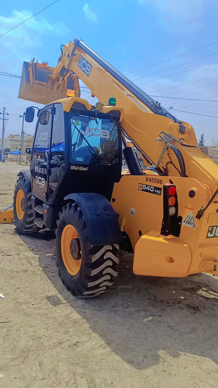 ﷽بسم الله الرحمن الرحيم ﷽
للبيع رافيحة جيسيبى 
مؤديل 2017 
فوول مواصفات 
هه موو گيانى به شه رته 
***********
