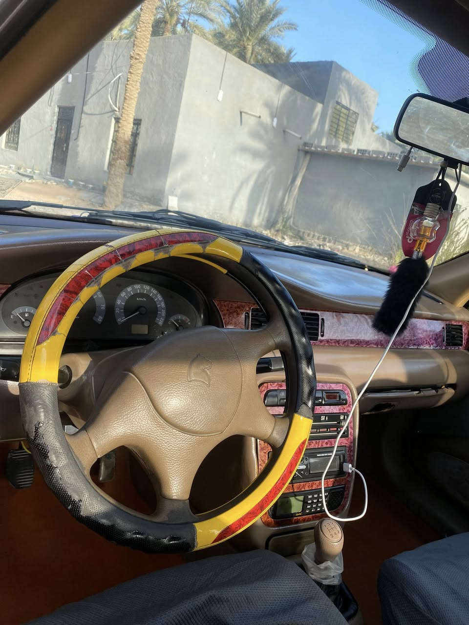 السلام عليكم سمند موديل ١١ سياره مصفره هيئه ومرور حته الشهري مصفر هيئه تحويل مباشر مكينه وكير وحداديه كله جديد عينه وصينيه جديده سياره جاهزه ع اخر حبايه كهربائيات زنون كلشي كامله السعر ٣٣ وبيها مجال كلش قليل المكان كربلاء الحسينيه ***********
