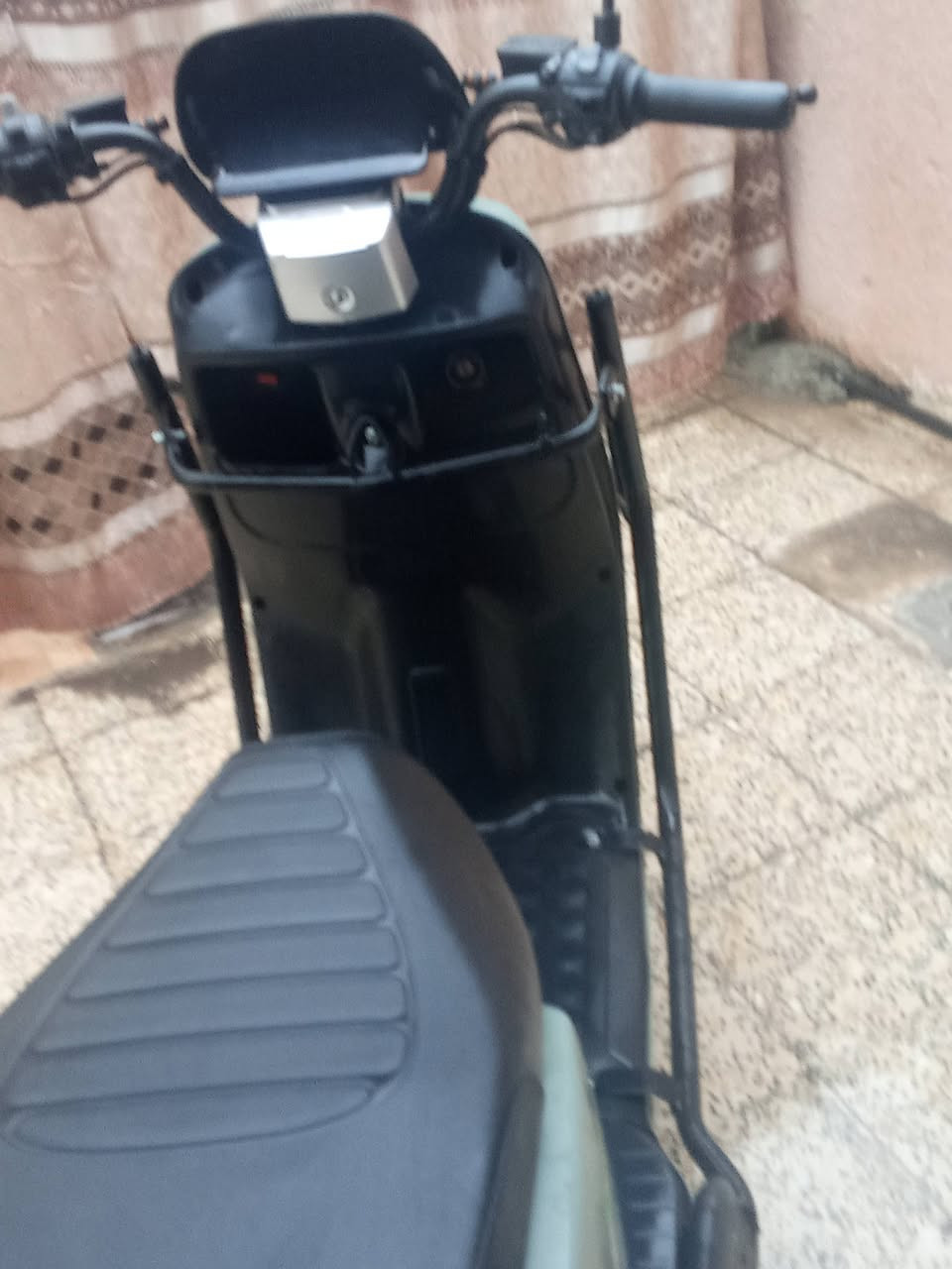 بيع دراجه 6بطاريات سعر 950وبي مجال ***********
