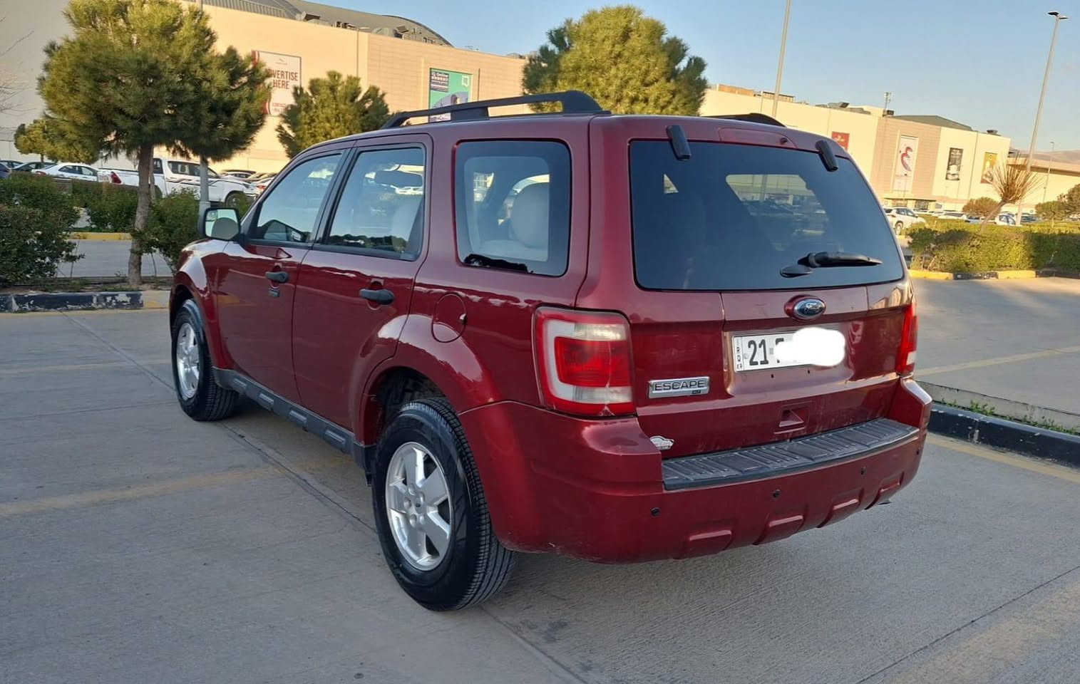 فۆرد ئیسکیپ 2012 گێر ئۆتۆماتیک 
بێ بۆیاخ 
مەکینەی 4 بستۆن تاک ئەکسل 
تەنها 115 هەزار ڕۆشتووە 
هیچ مەسرەفێکی تێدانیە 
تەقەو ڕەقەی بەشەرت 
شوێن سلێمانی 

سـعـر : لە کۆمێنت داوابکە ڕاستەوخۆ بۆت دێت 📥 

گێر و مەکیەنەی بەشەرت 
هیچ کێشەیەکی تێدا نییە 

ژمارەی خاوەنەکەی 
***********
