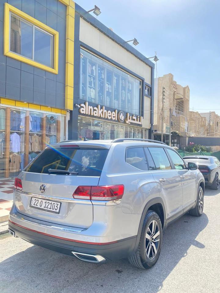 اطلس 2023 مواصفات SE 
محرك 2.0 توربو رقم اربيل الجديد ماشيه 55 الف كيلو متر
سبعه راكب 
السعر جوه السوگ🔥225 وبيها مجال بسيط 
***********
