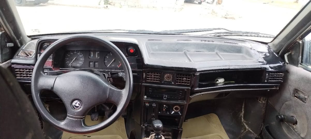 اوبل كاديت موديل 1991
مشروع وطني لل 27
كير محرك ب الشرط ترايك 160
تخم تاير صدر كله جديد السعر 22
سياره كله بلادي شراي اتصل *********** كركوك, العراق
