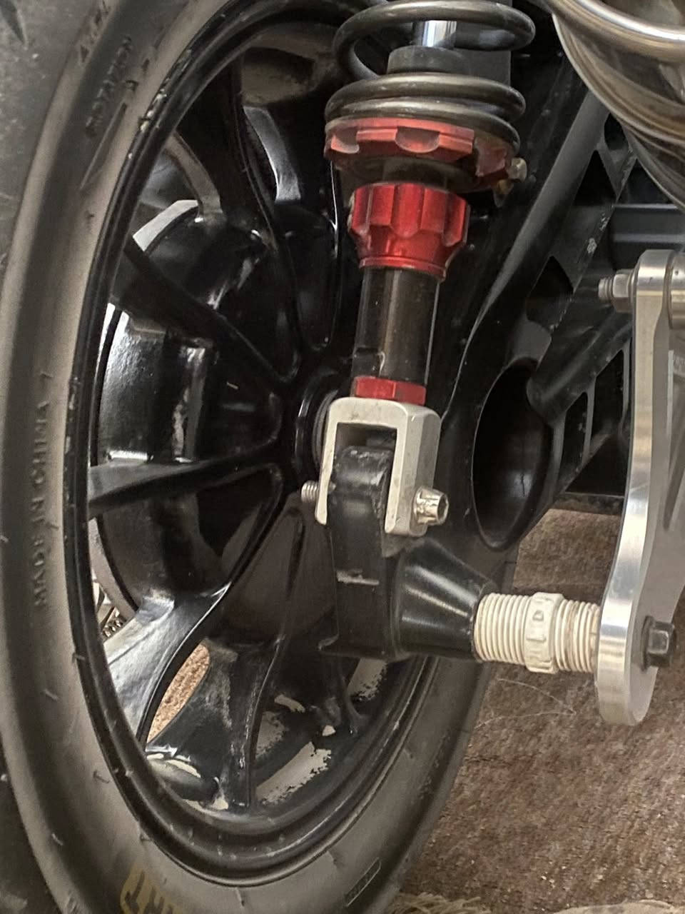 شباب وياله مال جبلي البيع اصلي مو تجاري هاوزن سكنس جبلي هم البيع  شباب بس وياله والهاوزن البيع غير شي مابيع ***********
