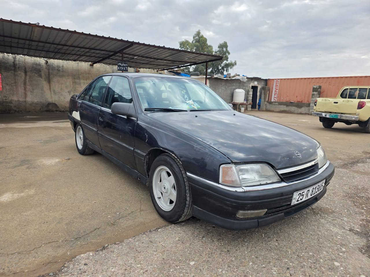 للبيع اوبل اوميكا حجم 20 موديل 1992 رقم كركوك انكليزي سنويه مشروع وطني لل2030 شرط التحويل والغرامات كير ومحرك بلشرط كير عادي  كهربائيات شغاله مسجل اندرويد وسمعات باتري جديد تايرات جديد كهربائيات شغاله سلايت لايتات جديد السياره نضيفه  كركوك السعر 32ومجال قليل
***********
