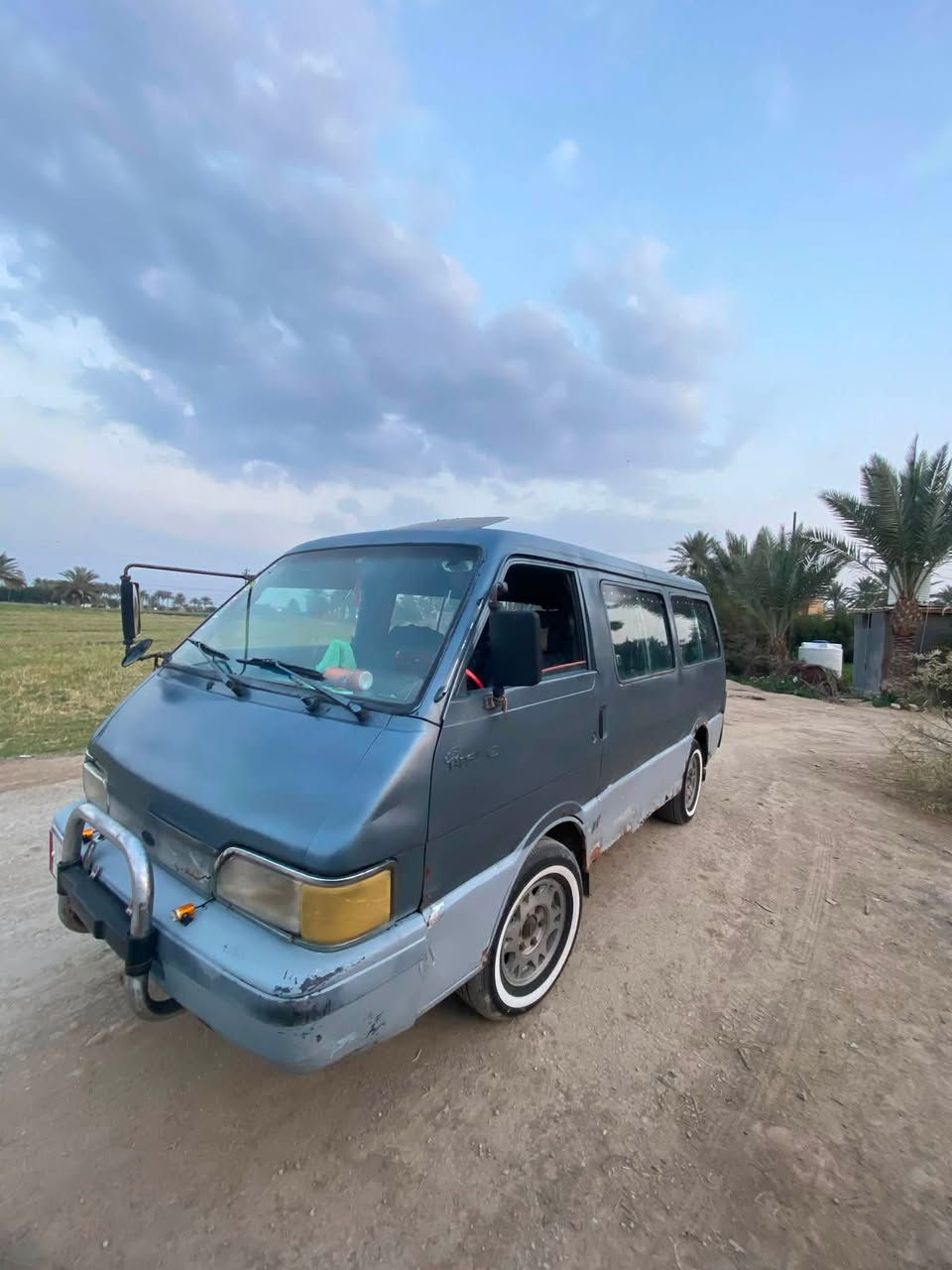 كيا بستا للبيع موديل 93 
سنويه ساقطه من 2019
رقم واسط باسمي 
كير محرك اكسل مكفولات 
شواصي اربعه مكفولات 
دوشمه وكاعيه جديد 
خط وبحث 
تخم تاير امامي وخلفي 
مكان بابل 
السعر 30 وبيه مجال 

***********
