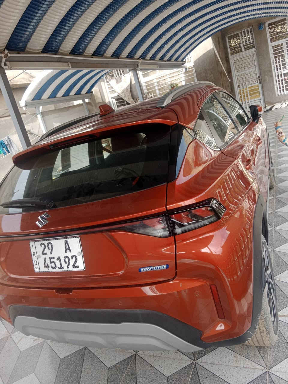 السلام عليكم عندي زازوكي للبيع موديل ٢٤مكينه١٦٠٠رقم واسط السعر ١٥٠رقم مبايل ***********
