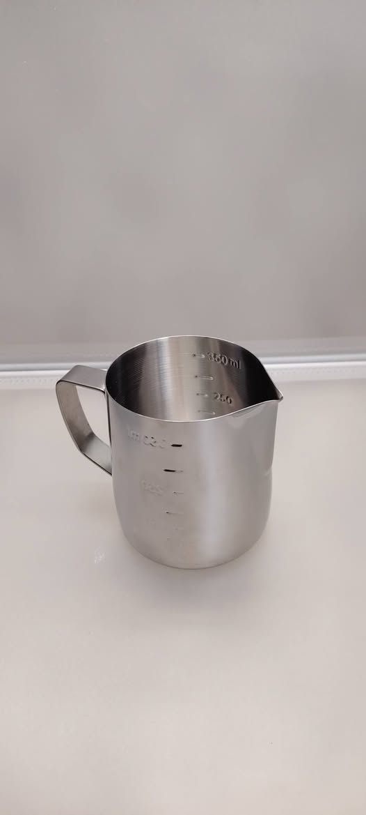 يا الله متوفر
طاحونة شحن فدشي روعه تطيك طحن جيد 
خاصة للv60
سعرها 18
بتشر 350  ml قياس داخلي
سعر 8


**إذا كنت صاحب هذا الإعلان وتريد حذفه لأي سبب، رجاءا أرسل رسالة إلى الدعم الفني**