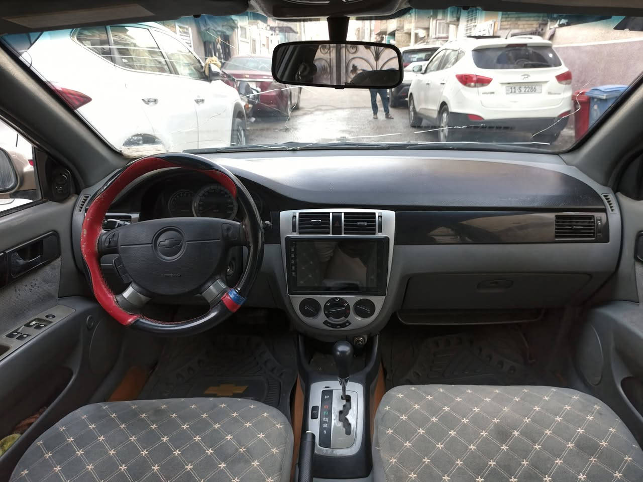 سلام عليكم ... اوبترا ٢٠٠٨ بغداد بأسمي كير مكينة كهربائيات جاهزة غرفة مدوشمة ونظيفة صدر نص عمر نوزلات وحساسات مبدلة تفصيخ تبريدها بس غاز بيها صبغ مكانات ومكانات جاردة السعر ٥٤ مجالها قليل لليشرفنا بشوفتها وفحصها مكاني بغداد سبع ابكار 
***********
