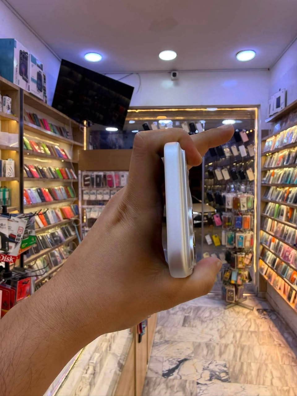 السلام عليكم 17pro max  نموذج M
بطاريه ١٠٠ 
عددالدوات ٤٧
ذاكره ٢٥٦
ضمان سنتين ماستر وكاله 
سعر ١٩٥٠


**إذا كنت صاحب هذا الإعلان وتريد حذفه لأي سبب، رجاءا أرسل رسالة إلى الدعم الفني**
