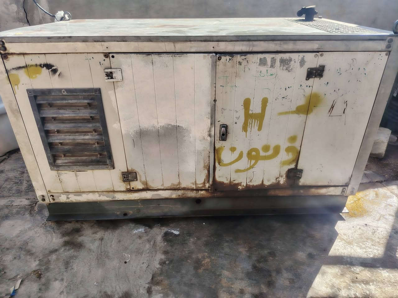 السلام عليكم  مولد دويز للبيع 3بستم مكفول  بعده بلادي كاتم  وصلف بعده رايده 25وبي مجال بسيط لشراي لاستفسار على هاذ الرقم ***********

