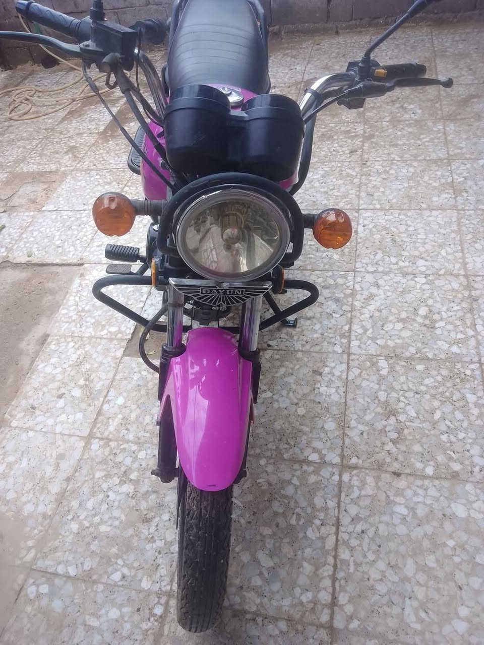 السلام عليكم دراجه للبيع دايوان نفخ موديل 23 الورق الصولي العنوان بابل الحله طريق حله بغداد الطاهريه مكلف بس بنشر رقم الهاتف ***********
