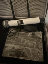 مايك شور سعر ٢٠٠ الف. 07806484940