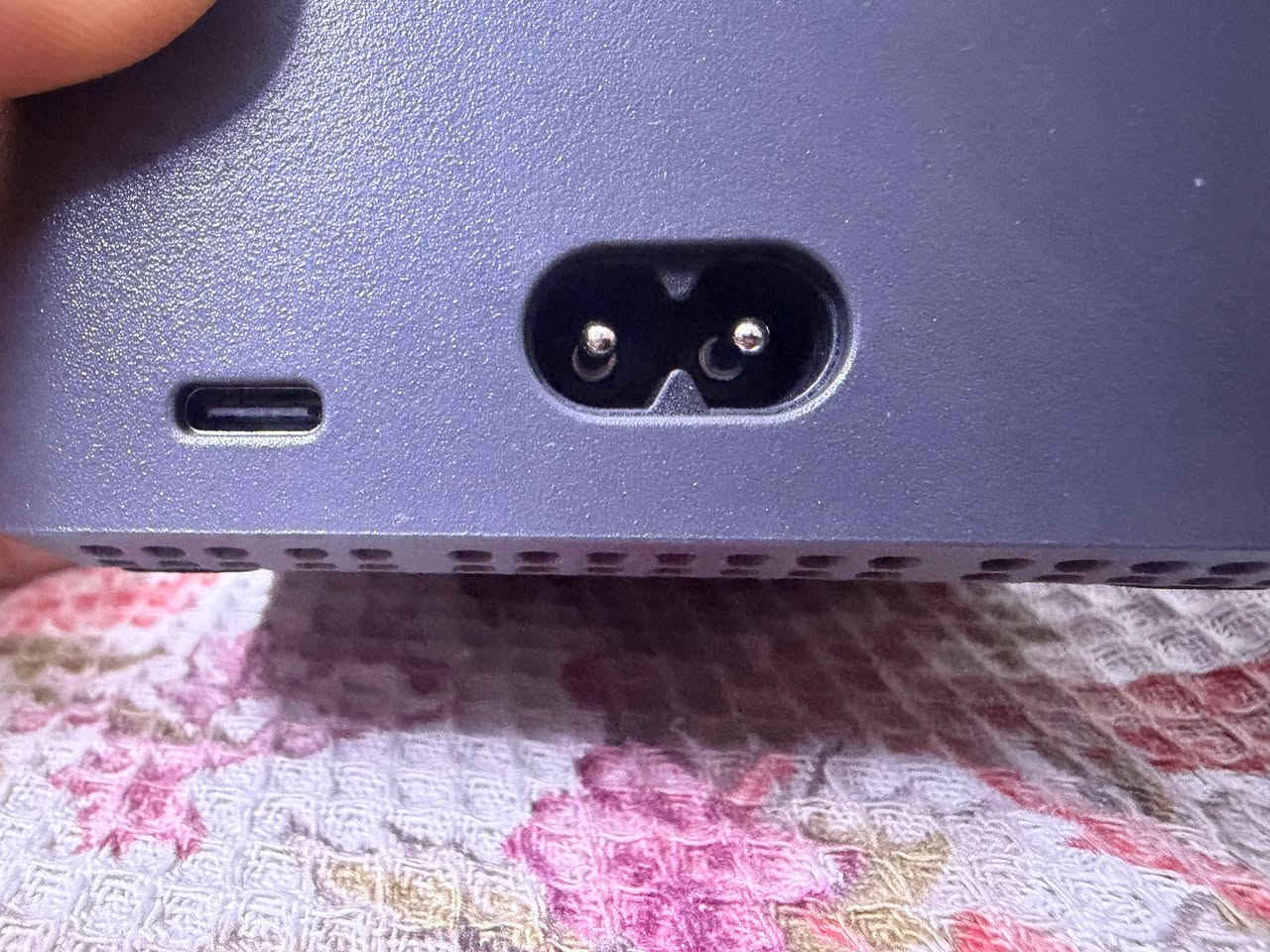 السلام عليكم حبايب للبيع

شاحن بطاريات DJi Mini3/4/5 يشحن جميع الاصدارات من من ٣ لحد مني ٥ شاحن سمارت ثنائي مزود بمروحة ومخرج ومدخل تايب سي
السعر 30.000 الف مع توصيل لكل المحافظات
***********
