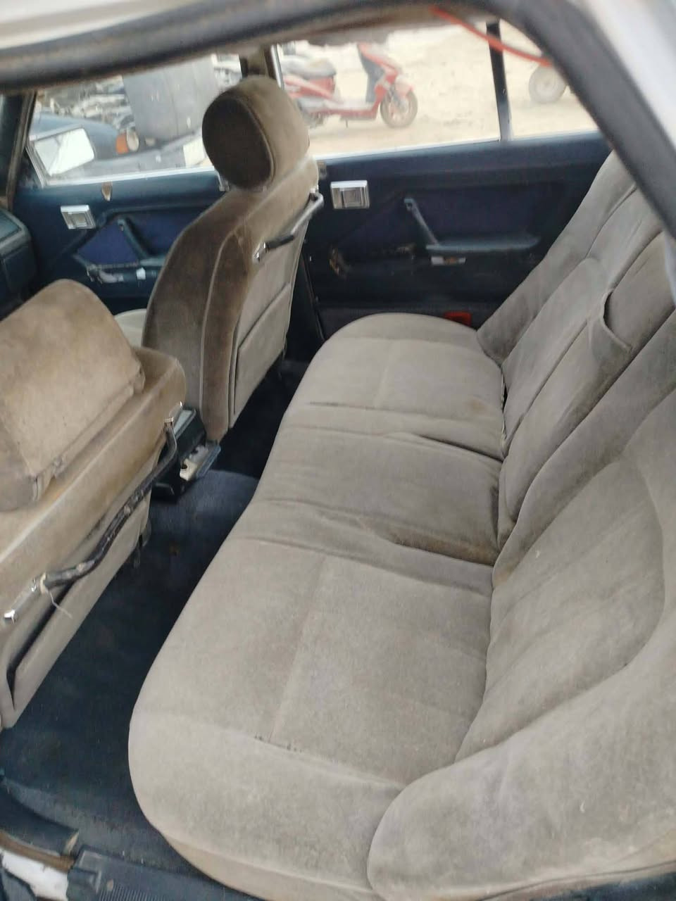 سوبر 85
صبغ عام جماليه 

مكينه گير 2 ونص جدد خير من الله 

تخم تاير جديد 

كهربائيات نقص جام الابواب بس ربط 

اشاير بس ربط 

الاكسل بي صوت 

غرفه نضيفه حلوه 

رقم نگليزي مشروع وطني تحويل ثاني يوم  

مكان بابل الحمزه الغربي سعر 33 وبيهه مجال 

***********
