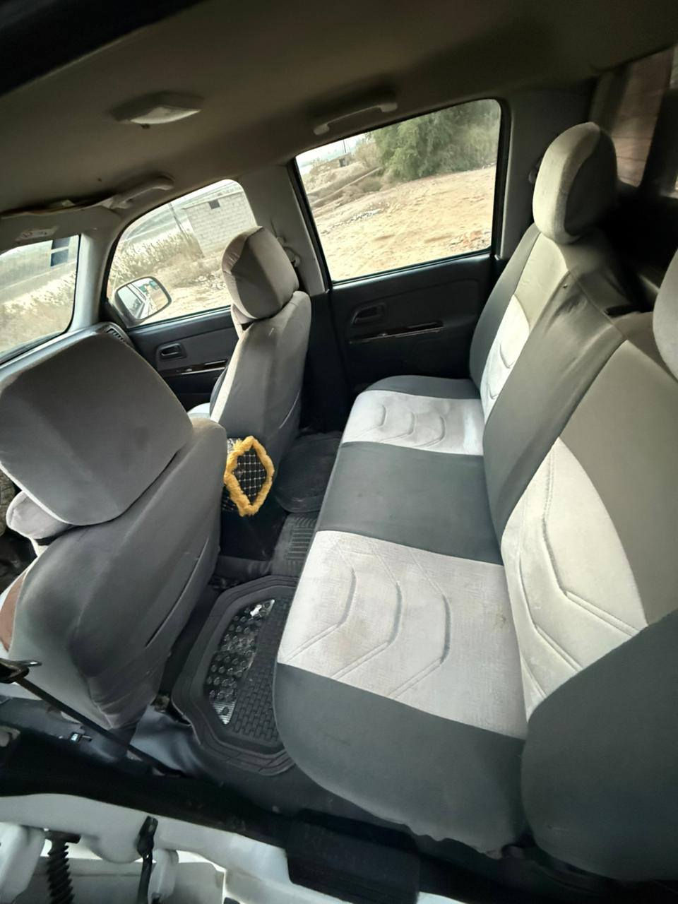 سلام عليكم كريت ويل للبيع موديل 2020 رقم واسط رقم جديد بسمي سياره مكفوله كفاله عامه من ضرر ومن صبغ فقط رصعات قليله وخدوش خفيفه متبين بس ب سونار مكينه فقط كازكيت مبدل سياره نضيفه كلشش لاستفسار لانتصال ع صاحب رقم انا مكلف بنشر واليسه صاحب سياره ***********
