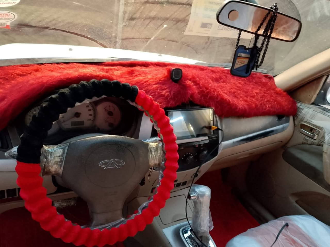 السلام عليكم تيكو موديل 11رقم كربلاء دولي بسمي كير ميكانيكي محرك ،2000كير مكينه دواخل تكم شواصي مكفولات مابيها لا ضربه ولا صبغ السياره كلشي ماعوزهة مكاني بغداد الزعفرانيه ***********بي واتساب 
السعر 55وبيه مجال للطيبين
