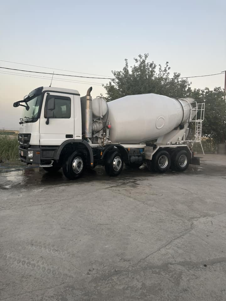 للبيع موديل(2007) جدر (١٠) متر
((***********/***********))
