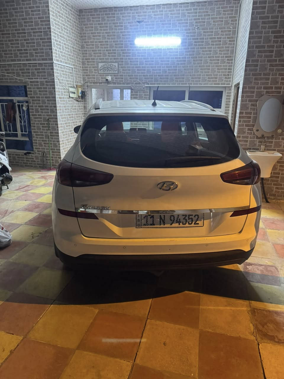 توكسان موديل 2020رقم بغداد كفاله عامه فول عدا البانوراما بصمه شاشه ايباد صاج نقطه عمياء تحكم استيرن بعداهواي مواصفات بأسمي ماشيه 72الف رقمي ***********
