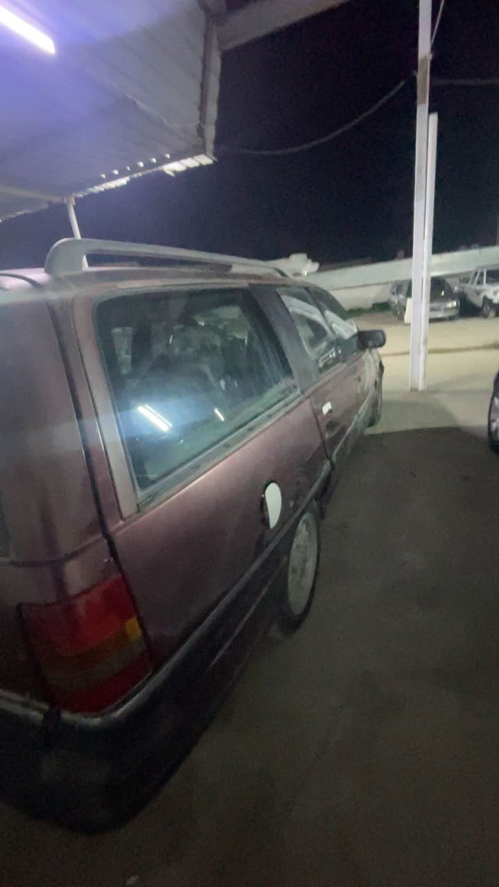 وپل وميگا استئشن
مكينه 26i گئر عادي✈️
‏6سلندر
گئر مكينه شرط جديد
اوليات وكالا بي
سياره بدون صبغ بدون دعم شرط
عنوان ناحيه قسروك قضاء شيخان
رقم تلفون *********** Singapore
