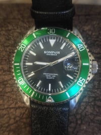 ساعه فنتج ياباني كوارتز منفذ يومي نظافة الساعه 100/98 للاستفسار واتساب...